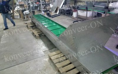 Конвейер ленточный с накопительным бункером