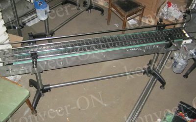 Конвейер пластинчатый с накопительным столом2