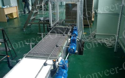 Конвейер с роликовой модульной лентой прямой